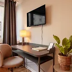 Jm Boutique - Medienhafen Apartment Düsseldorf