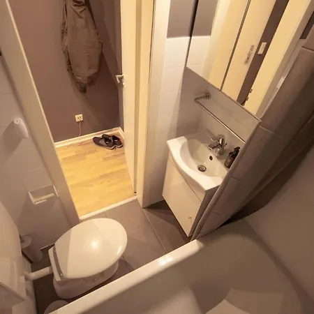 Jm Boutique - Medienhafen Apartment Düsseldorf
