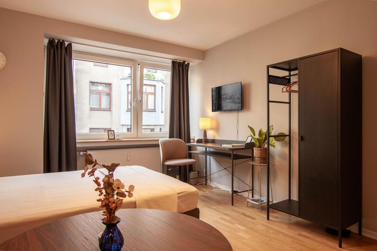 Jm Boutique - Medienhafen *